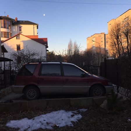 Квартира-студия в стиле Шале Трускавец Экстерьер фото
